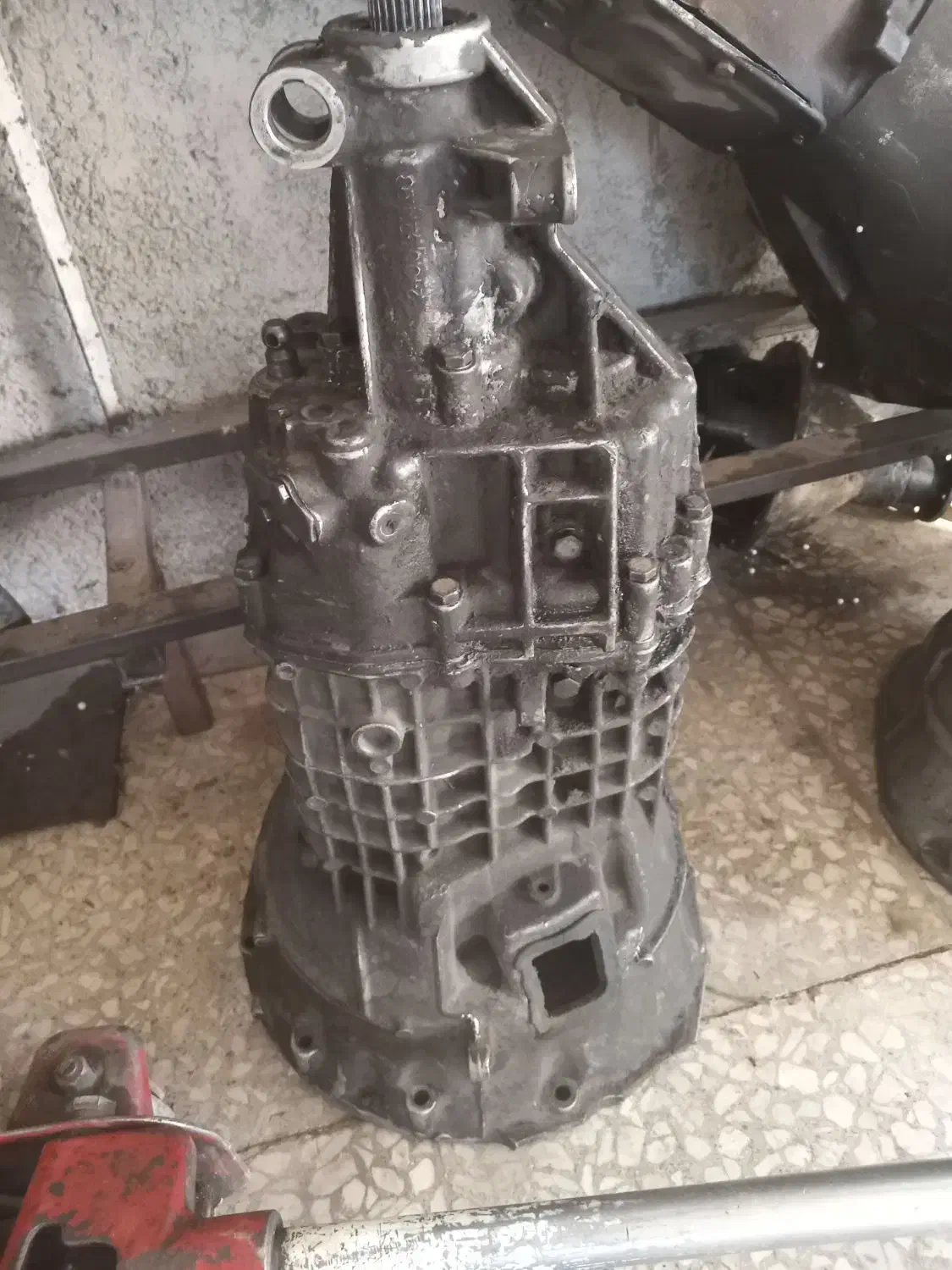 گیر بکس دیفرانسیل|قطعات یدکی و لوازم جانبی|رباط‌کریم, یقه|دیوار