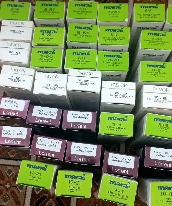 فروش تعدادی رنگ و اکسیدان.قیمت توافقی.تهران.|آرایشی، بهداشتی، درمانی|تهران, تهرانسر شمالی|دیوار