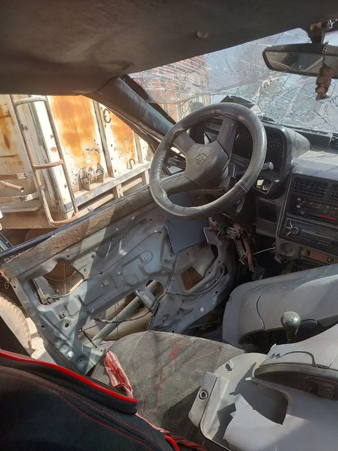 پراید تصادفی|خودرو سواری و وانت|بندرعباس, |دیوار