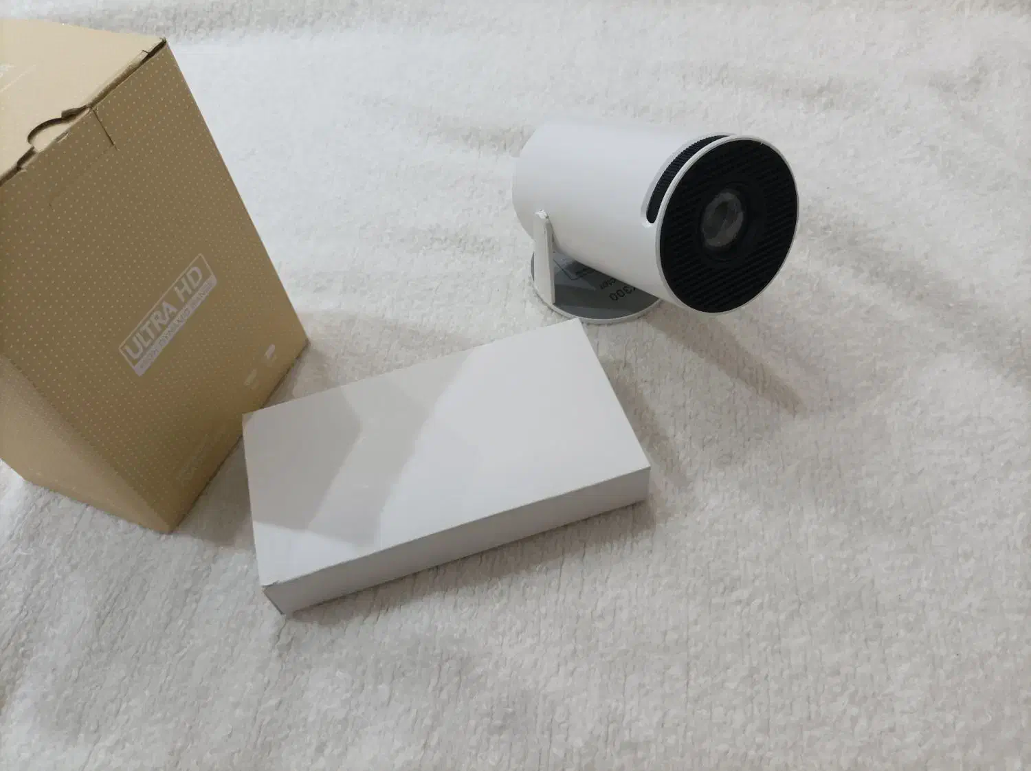 پروژکتور HY300 Pro|تلویزیون و پروژکتور|مشهد, شیرودی|دیوار