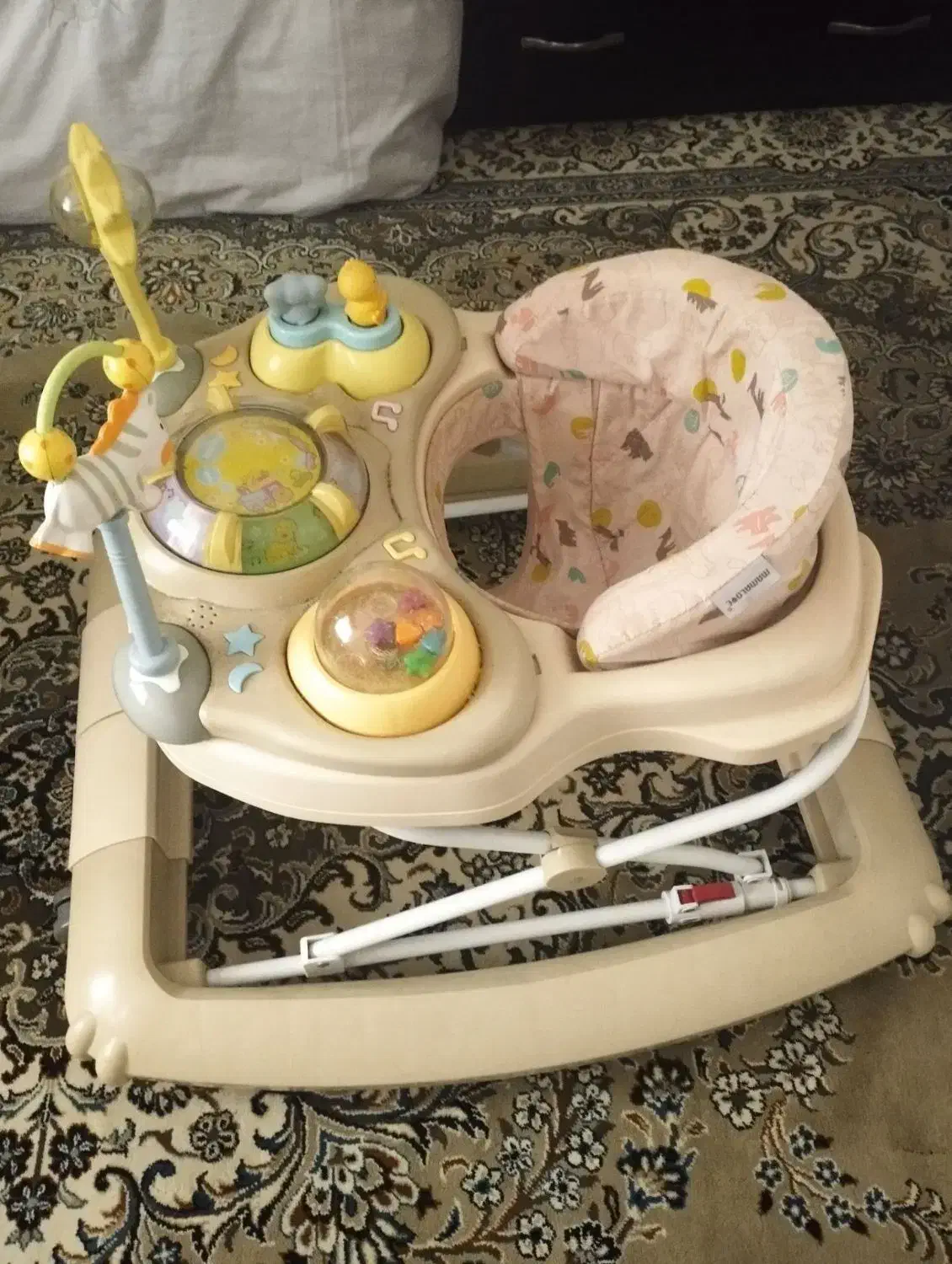 تخت و رورویک بچه|تخت و صندلی بچه|پاکدشت, شهرک امام رضا|دیوار