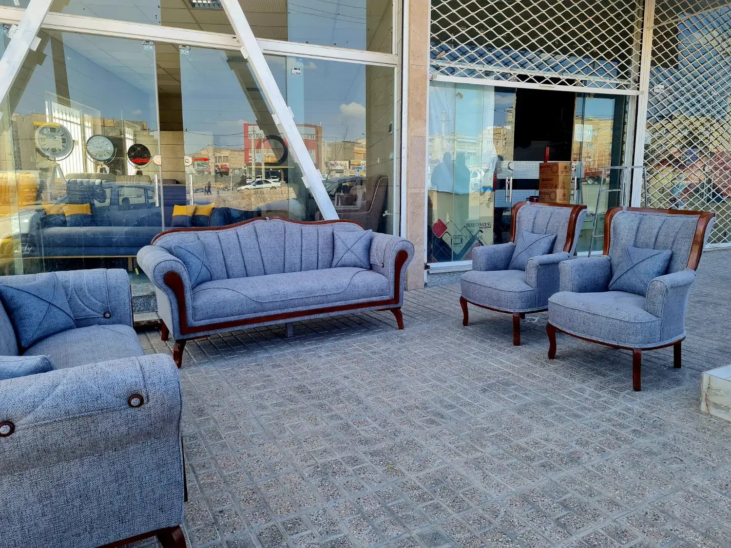 مبل راحتی سزار رنگ بندی طوسی|مبلمان خانگی و میز عسلی|بیرجند, |دیوار