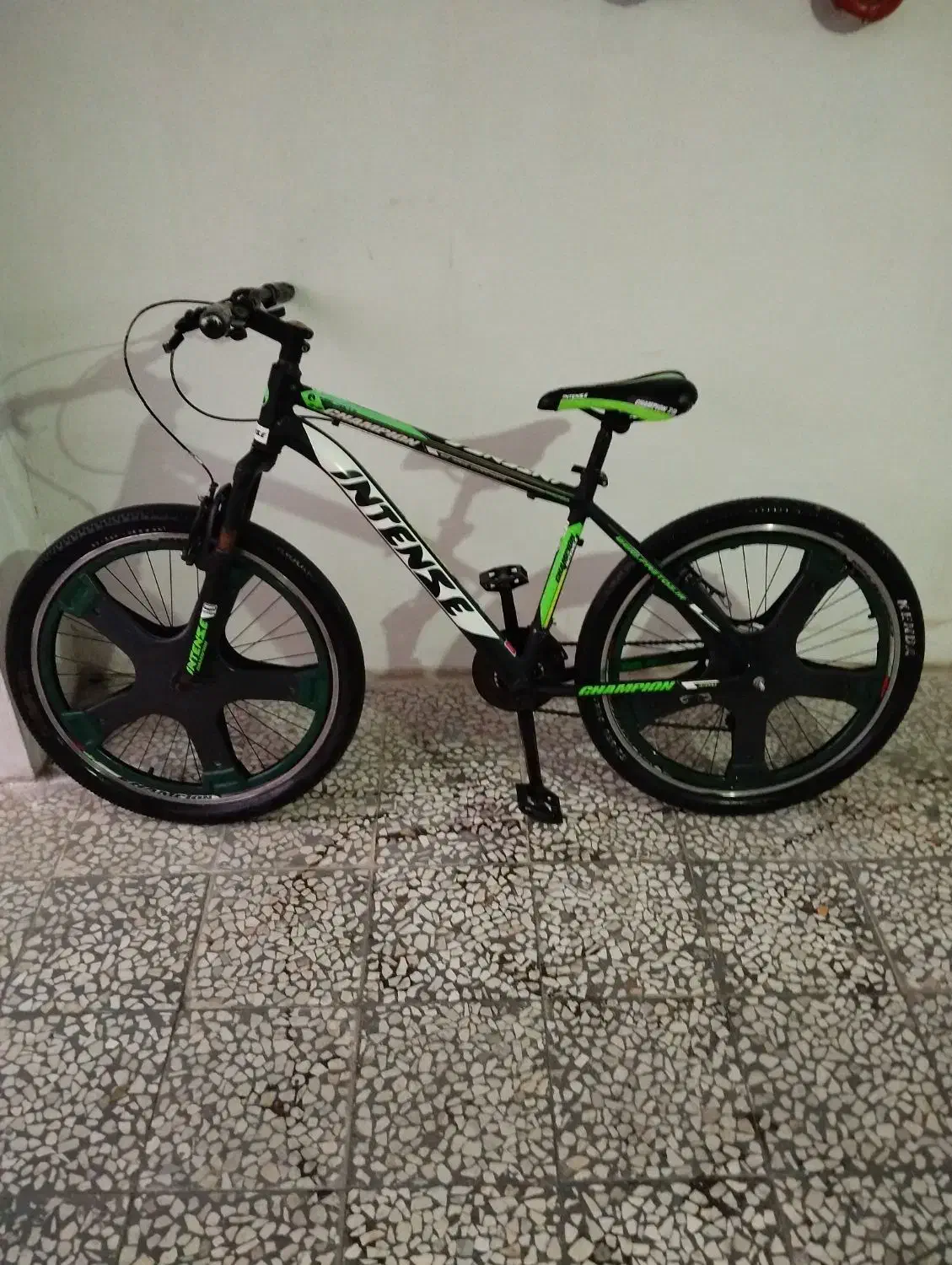 دوچرخه 26|دوچرخه، اسکیت، اسکوتر|بندر انزلی, کارآموزی|دیوار