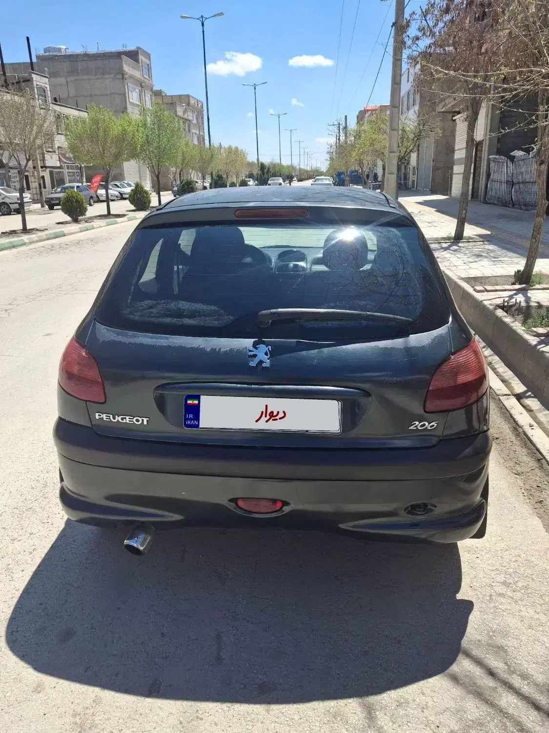 پژو ۲۰۶ مدل ۸۳|خودرو سواری و وانت|فامنین, |دیوار