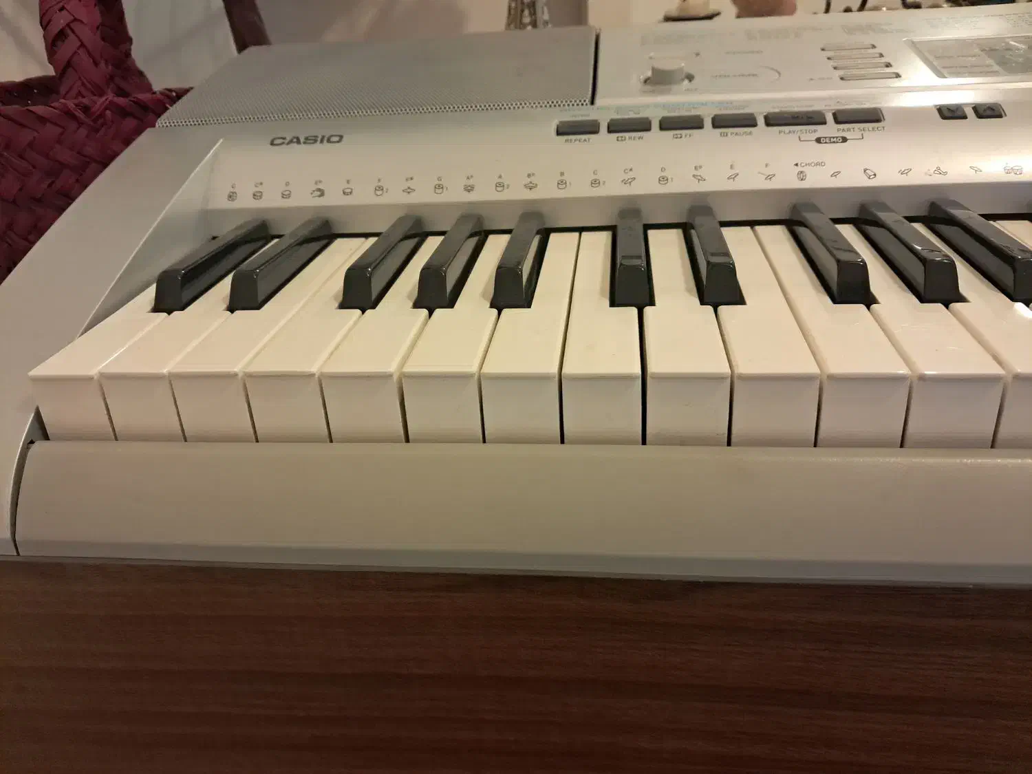 کیبورد کاسیو ۴۰۰۰ casio 4000|پیانو، کیبورد، آکاردئون|اراک, |دیوار