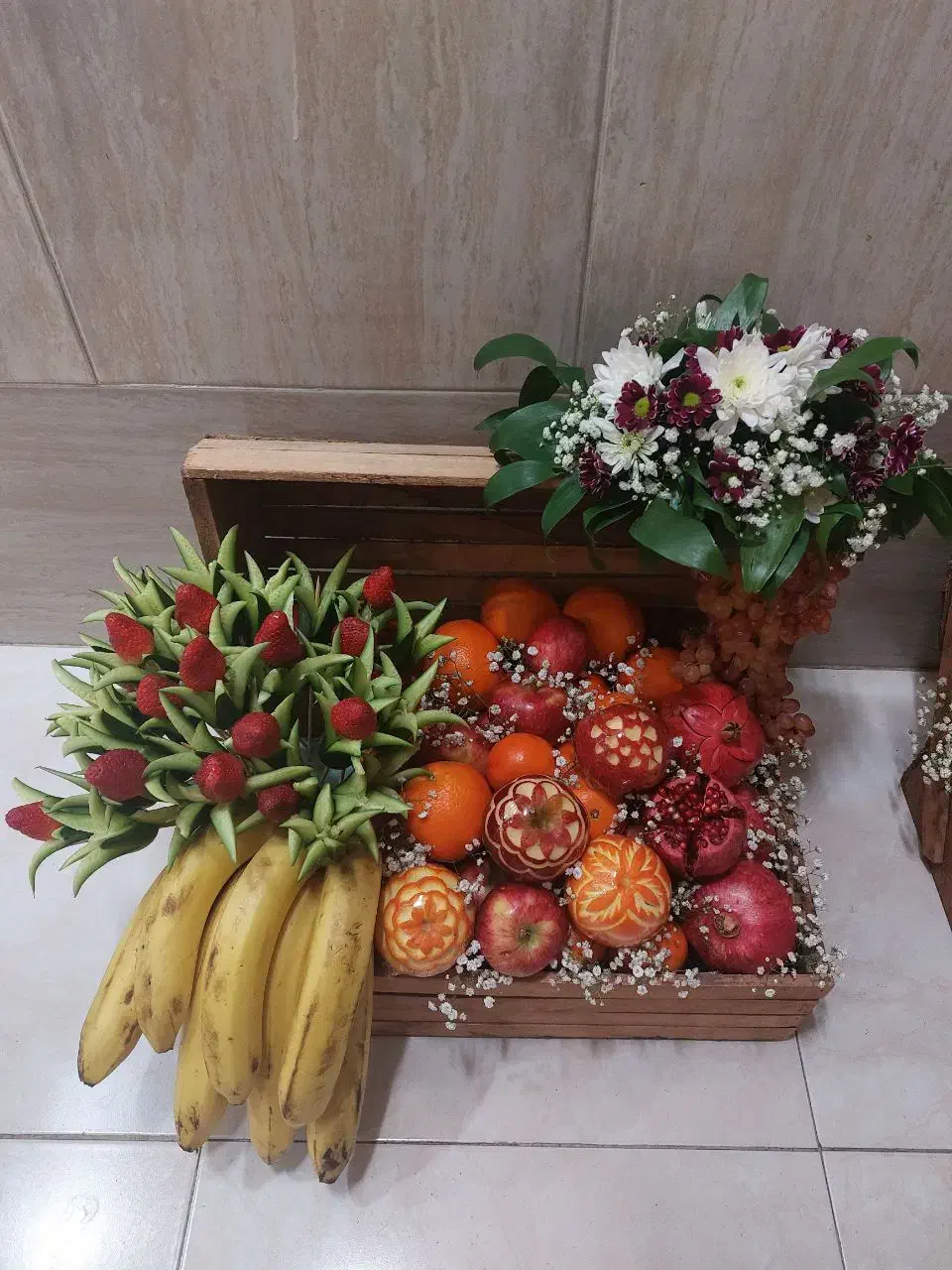 تزئینات یلدایی|خدمات پذیرایی، مراسم|اصفهان, خواجه عمید|دیوار