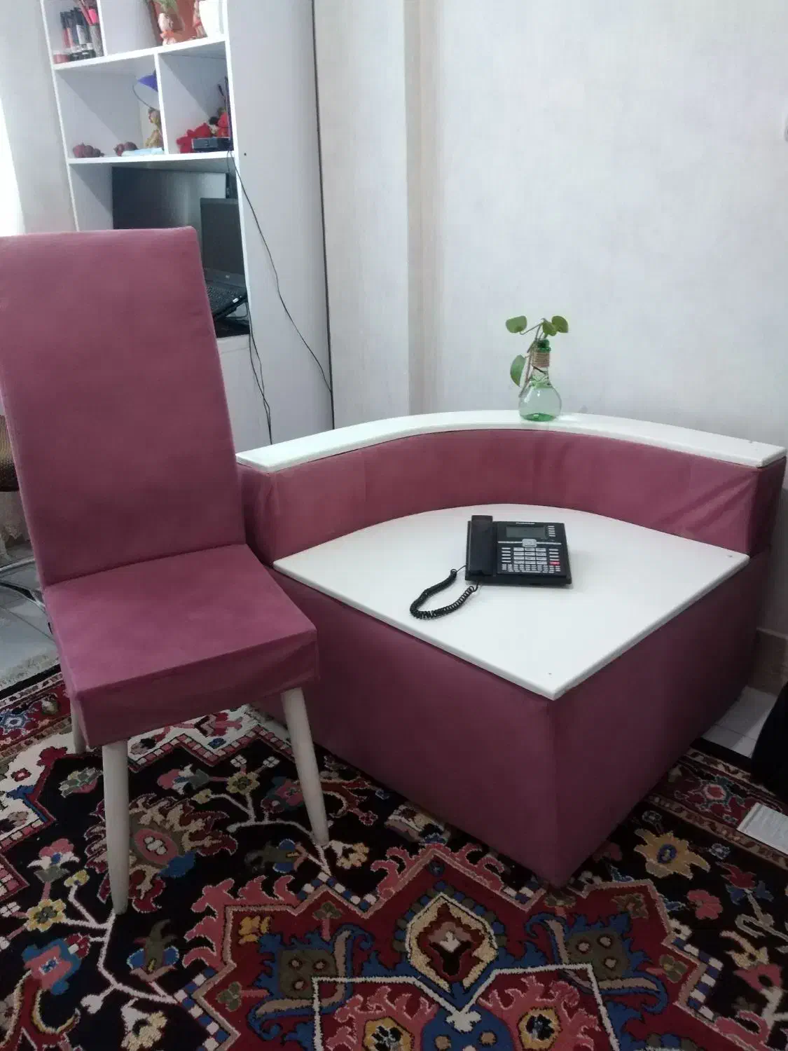 میز وصندلی تلفن|میز تلفن|شیراز, شهرک سراج‎|دیوار