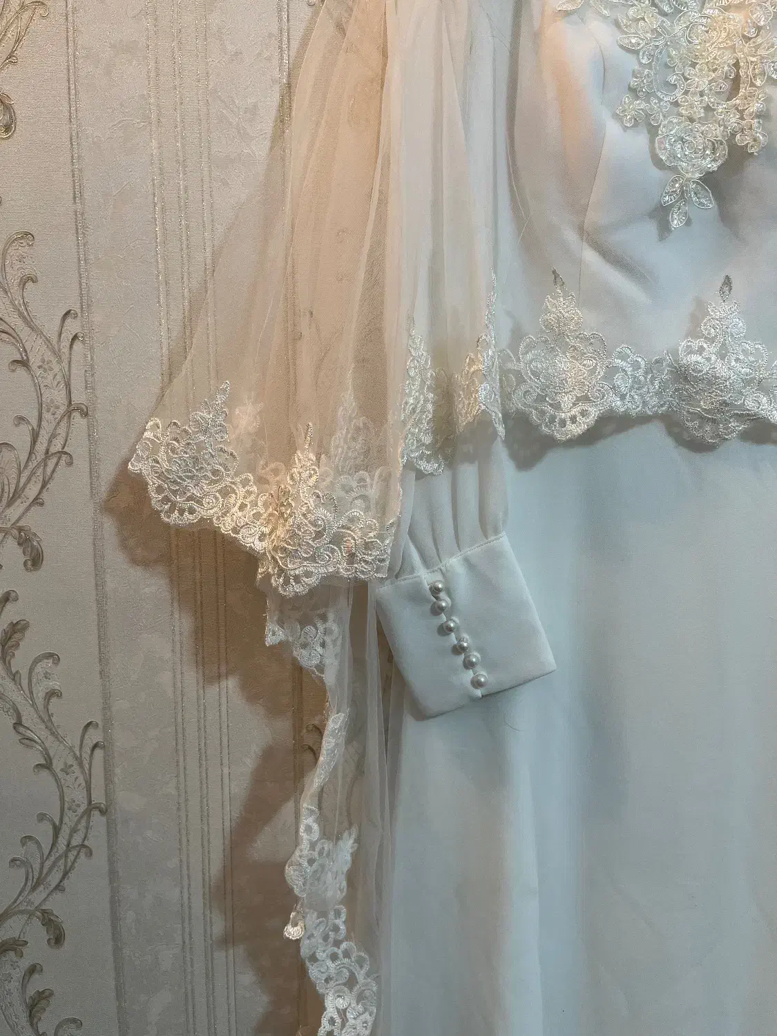 لباس عقد|لباس|زنجان, |دیوار