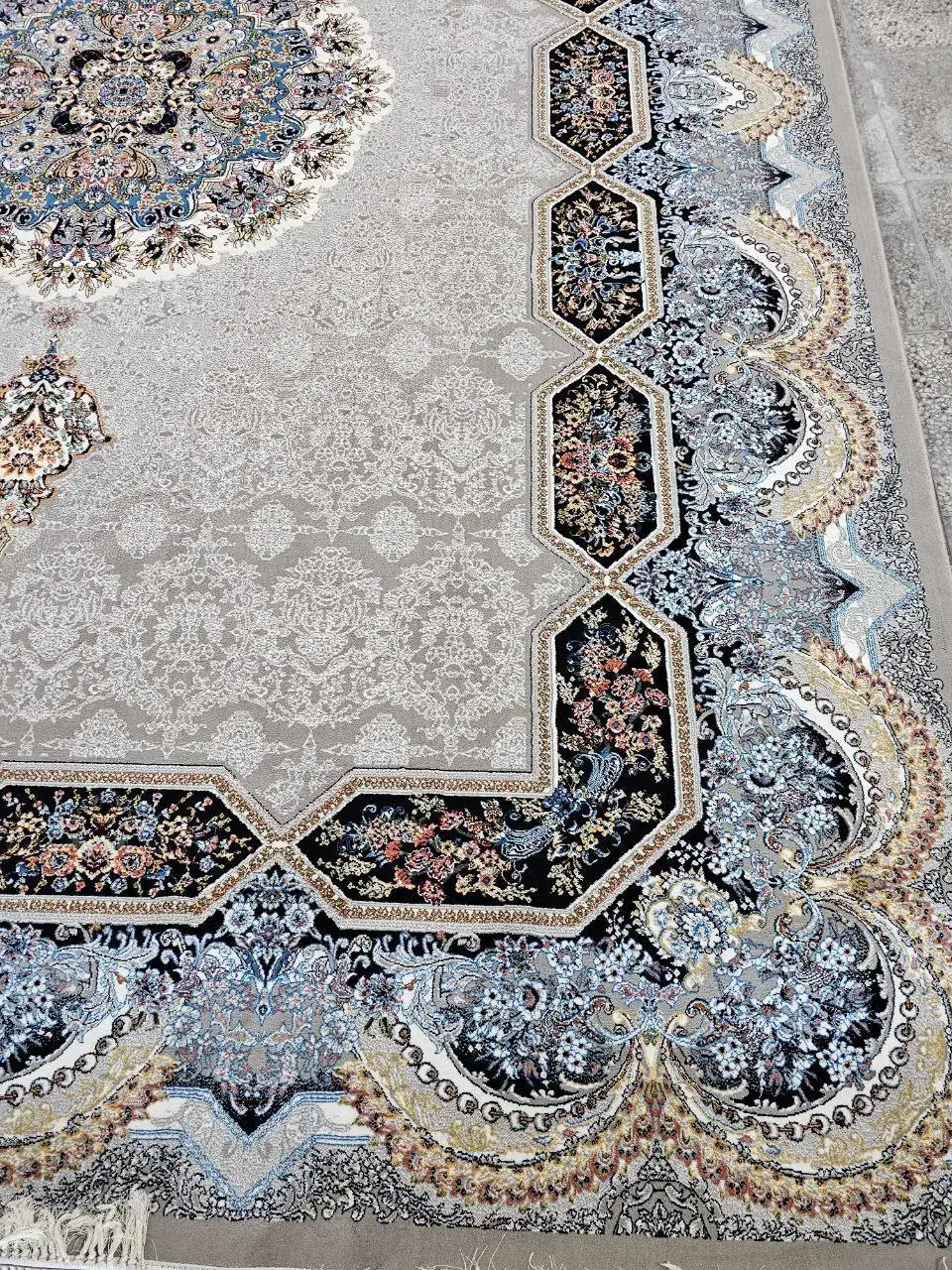 انواع رنگ و طرح فرش|فرش|گرگان, |دیوار