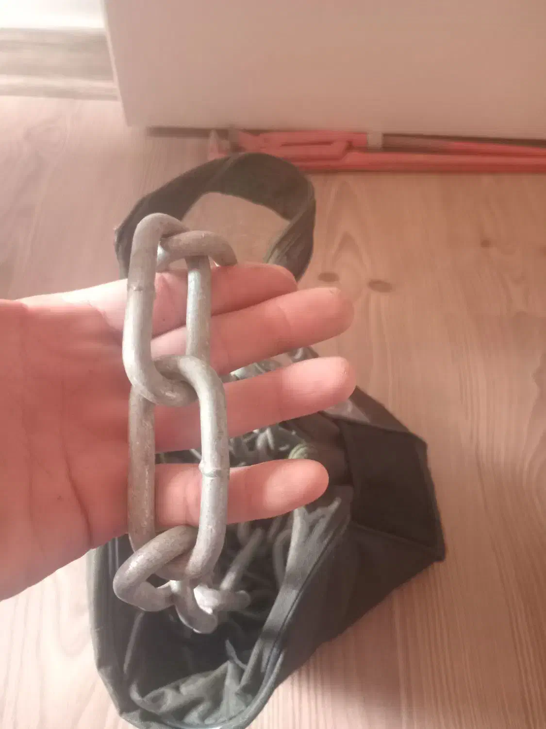 زنجیر آهنی جوشی دو تیکه|قطعات یدکی و لوازم جانبی|تبریز, |دیوار