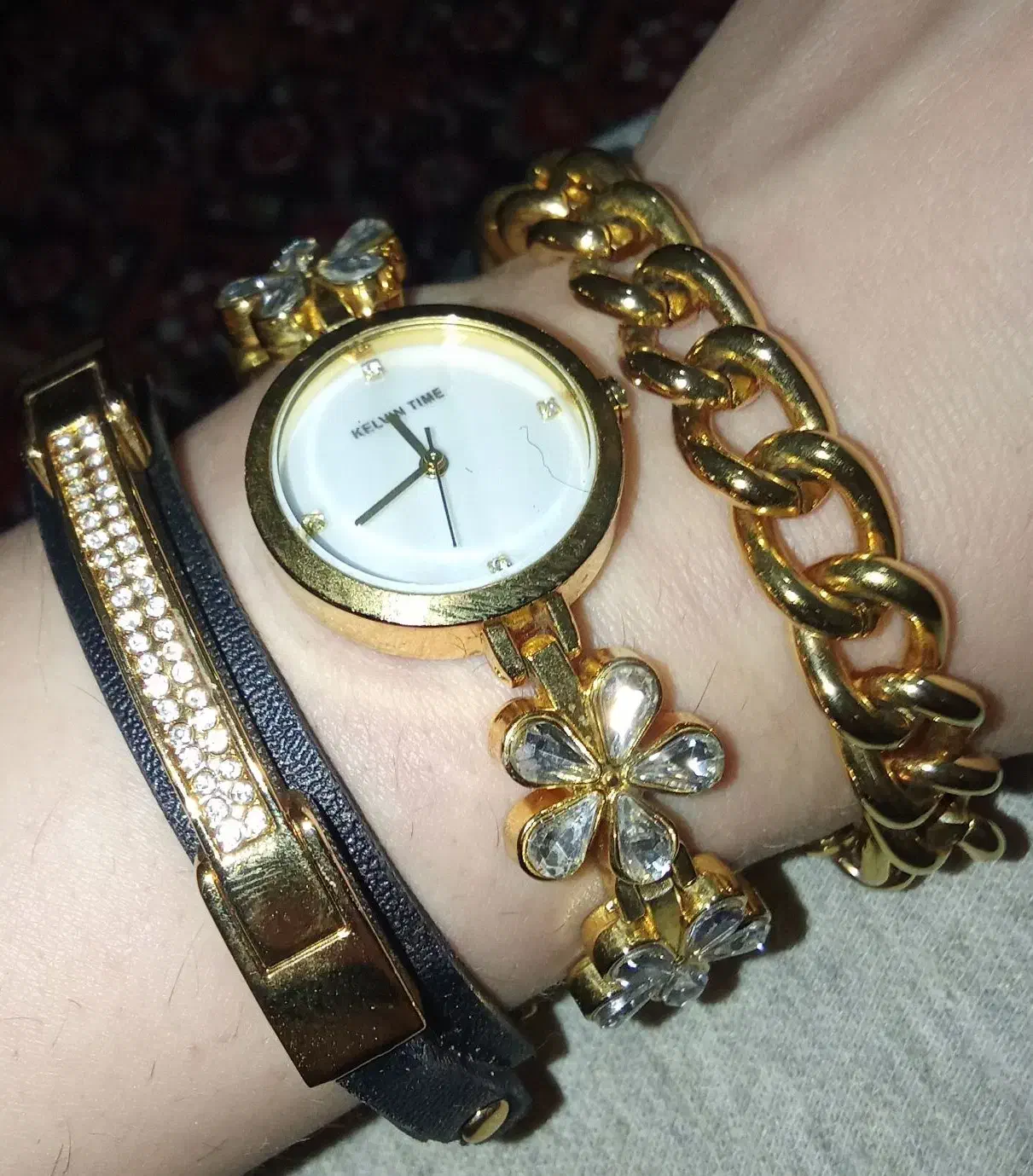 ساعت آب طلا|ساعت|زنجان, |دیوار