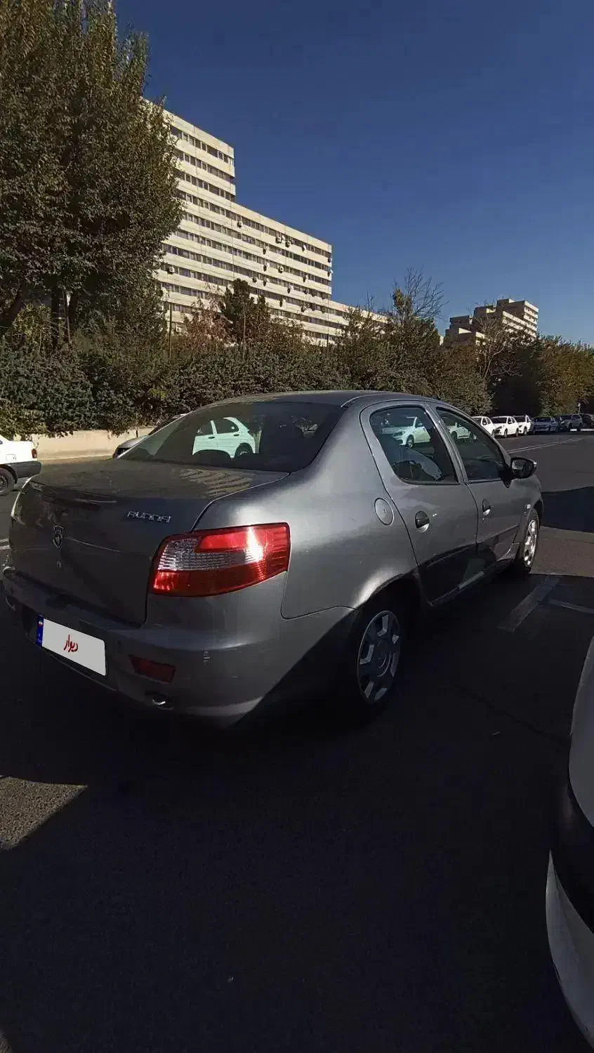 رانا مدل 97 بیرنگ سالم کم کار برگه کارشناسی دارد|خودرو سواری و وانت|تهران, کوی بیمه|دیوار