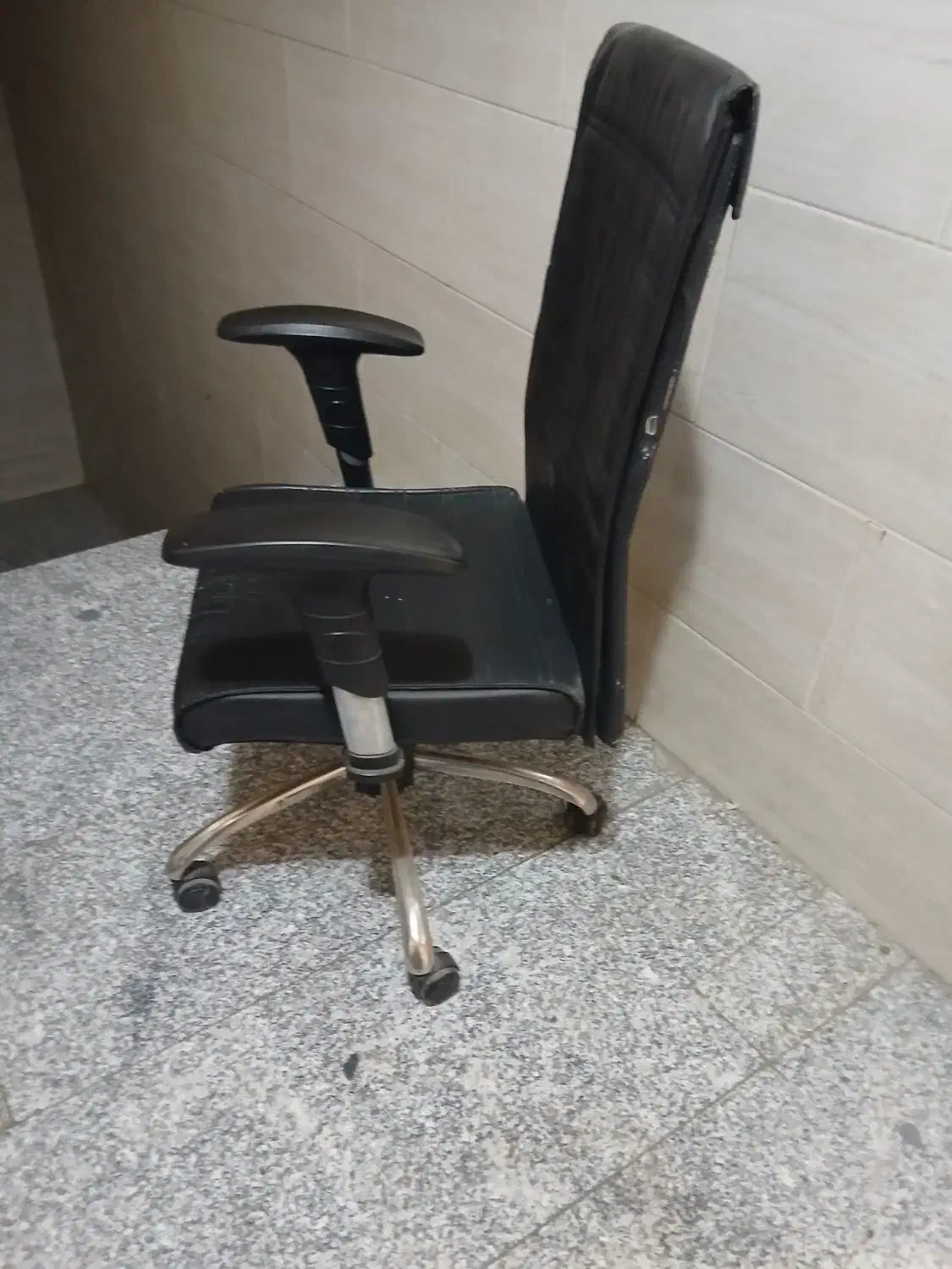 صندلی گردان|مبلمان اداری|تهران, گرگان|دیوار