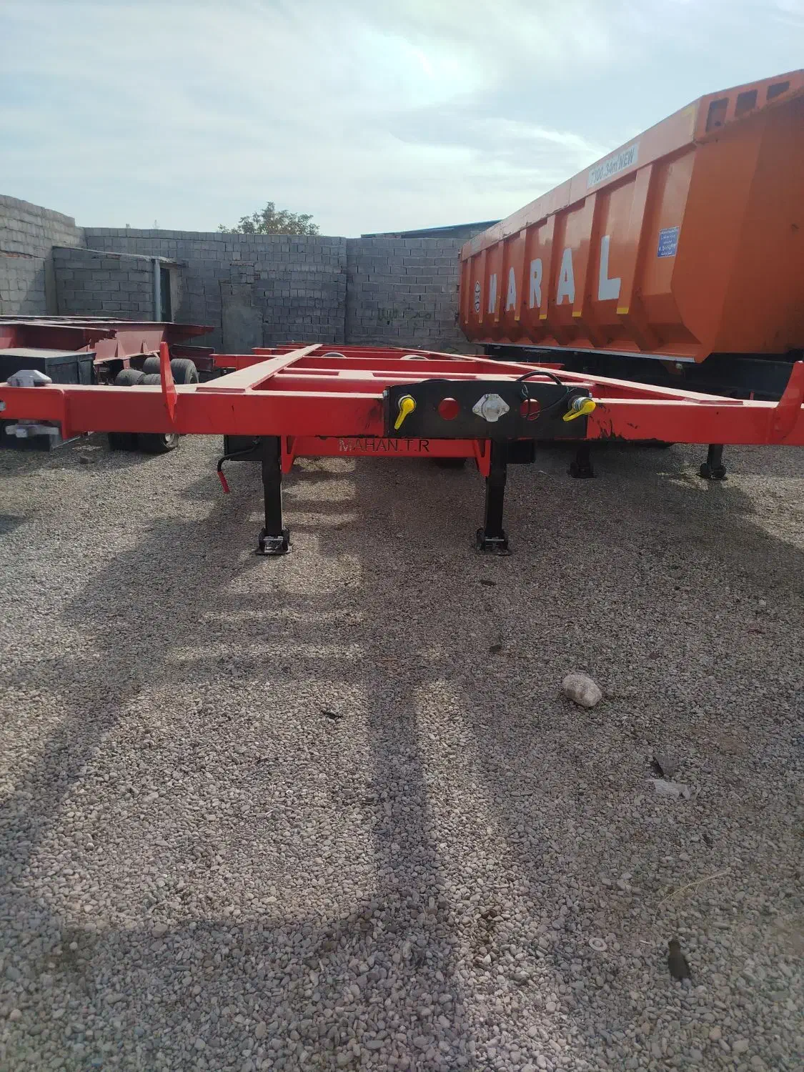 تیغ دست ساز شاهنگ فوکس|خودرو سنگین|نقده, |دیوار