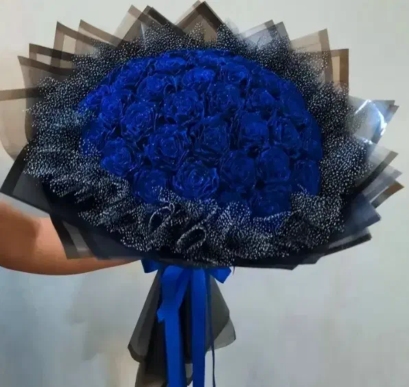 گل ربانی|گل مصنوعی|رباط‌کریم, نصیرشهر|دیوار