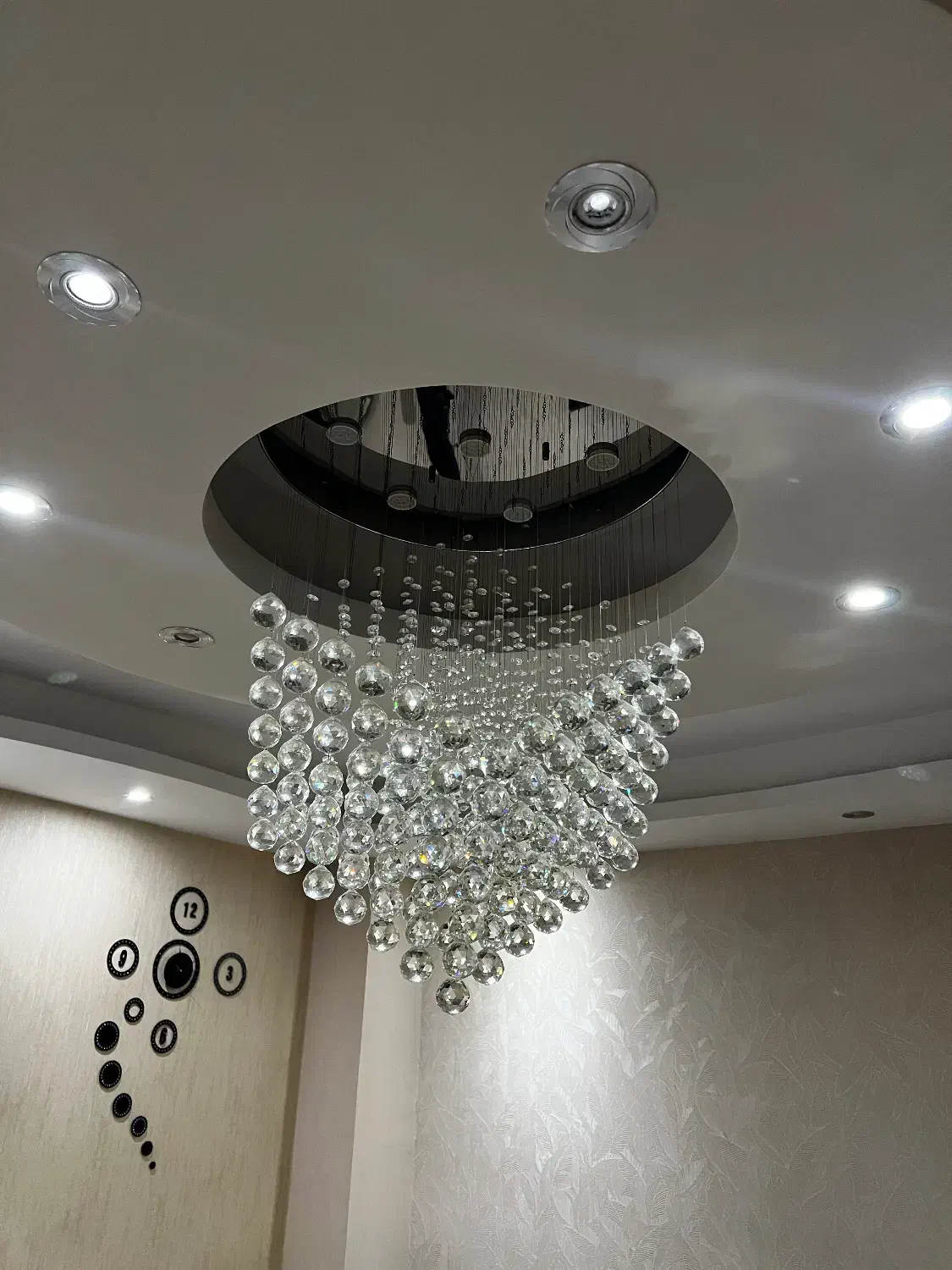 لوستر مدرن و شیک|لوستر و چراغ آویز|رشت, دیانتی|دیوار