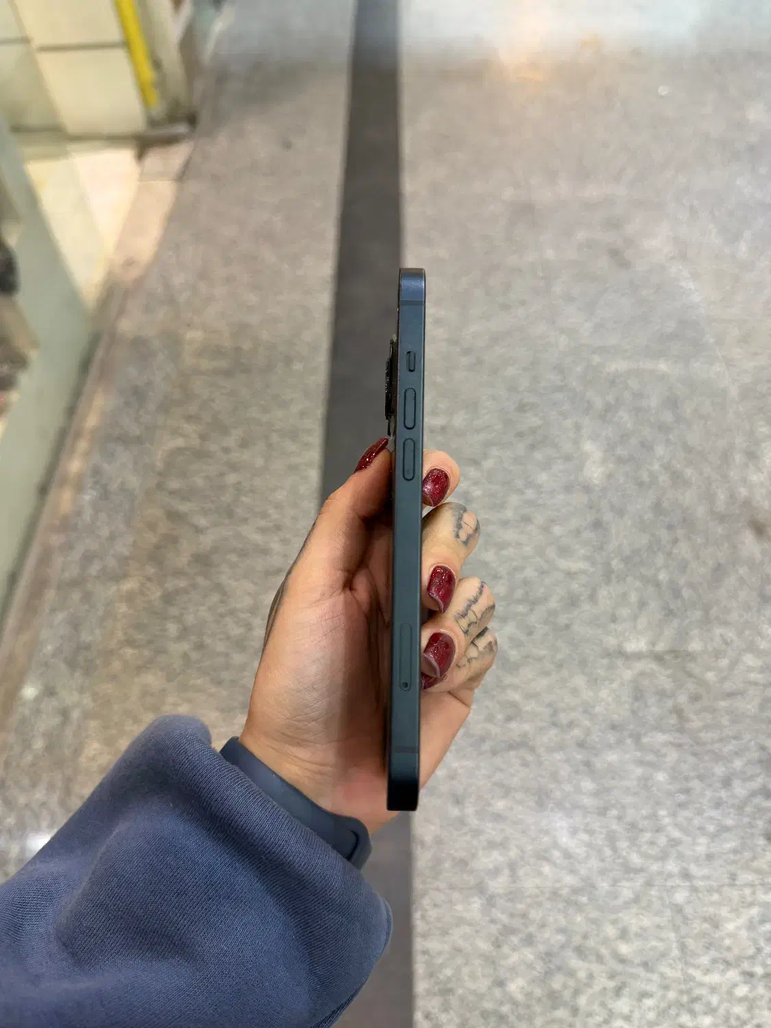 ایفن 13 88%|موبایل|تنکابن, |دیوار