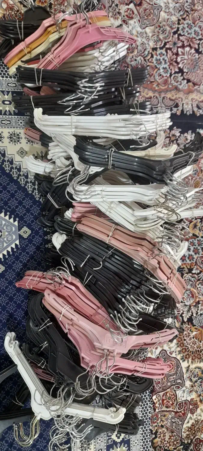 چوب لباسی|بندرخت و رخت‌آویز|کرمانشاه, |دیوار