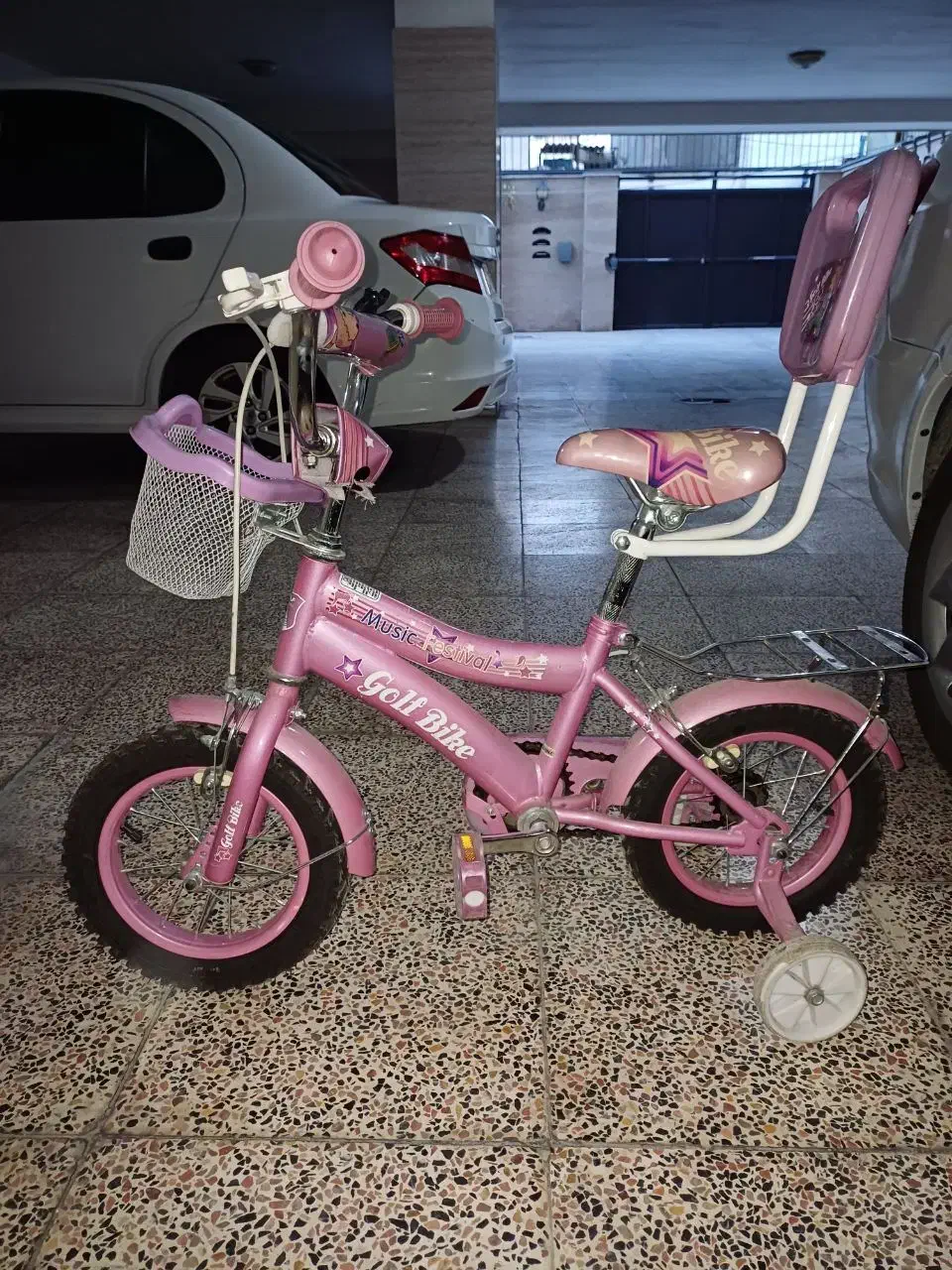 دوچرخه کاملن سالم وتمیزدوباربیشترسوارنشده|دوچرخه، اسکیت، اسکوتر|اسلامشهر, شهرک قائمیه|دیوار