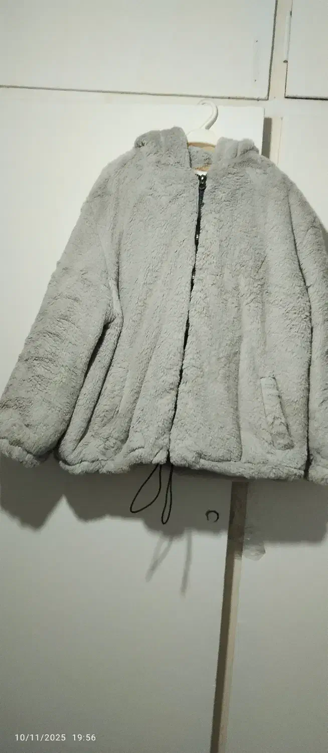 کاپشن تدی خز|لباس|کرج, شهرک فهمیده|دیوار