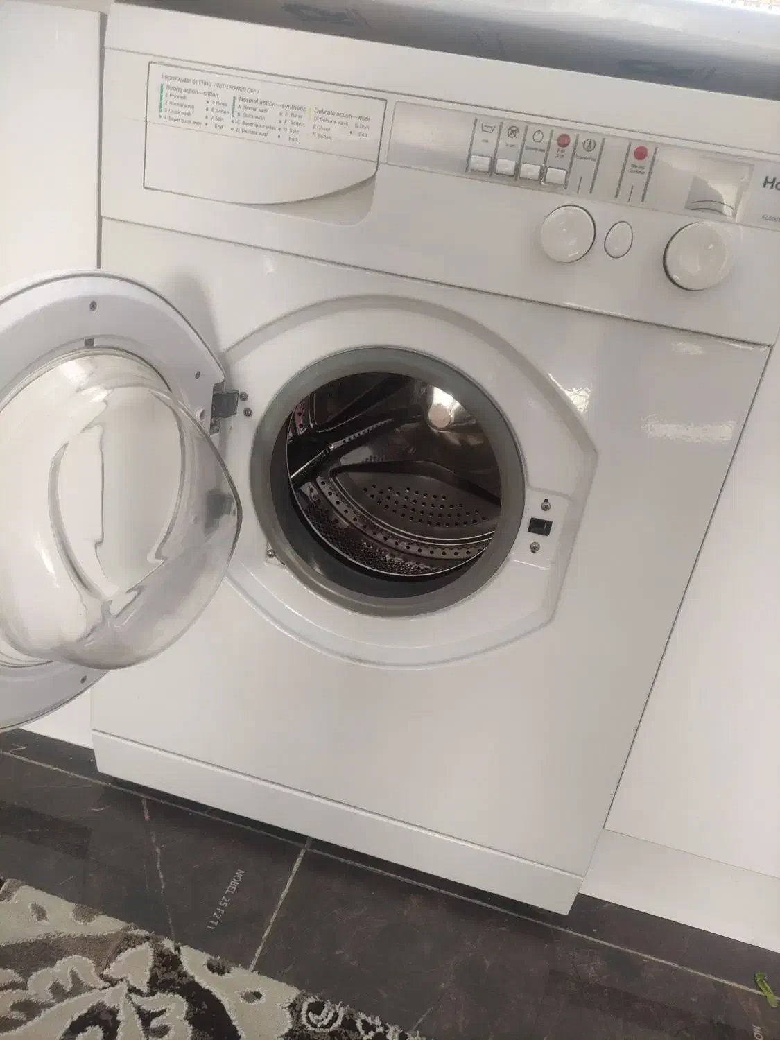 ماشین لباسشویی ۷ کیلویی هایر تمیز سفید|ماشین لباسشویی و خشککن لباس|سبزوار, باهنر|دیوار