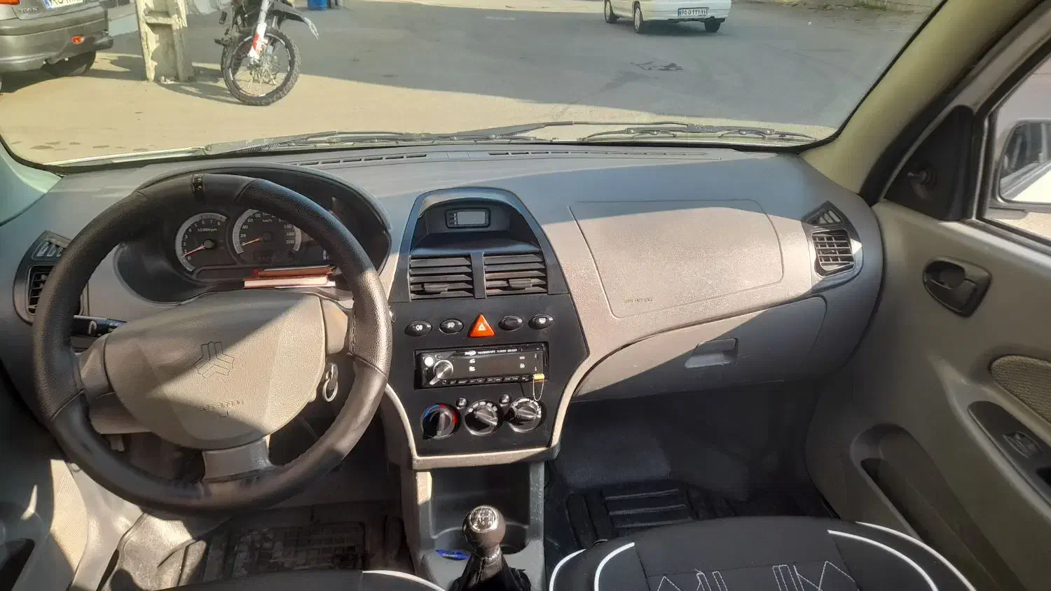 تیبا 1 مدل ۹۵ سفید|خودرو سواری و وانت|رشت, عینک|دیوار