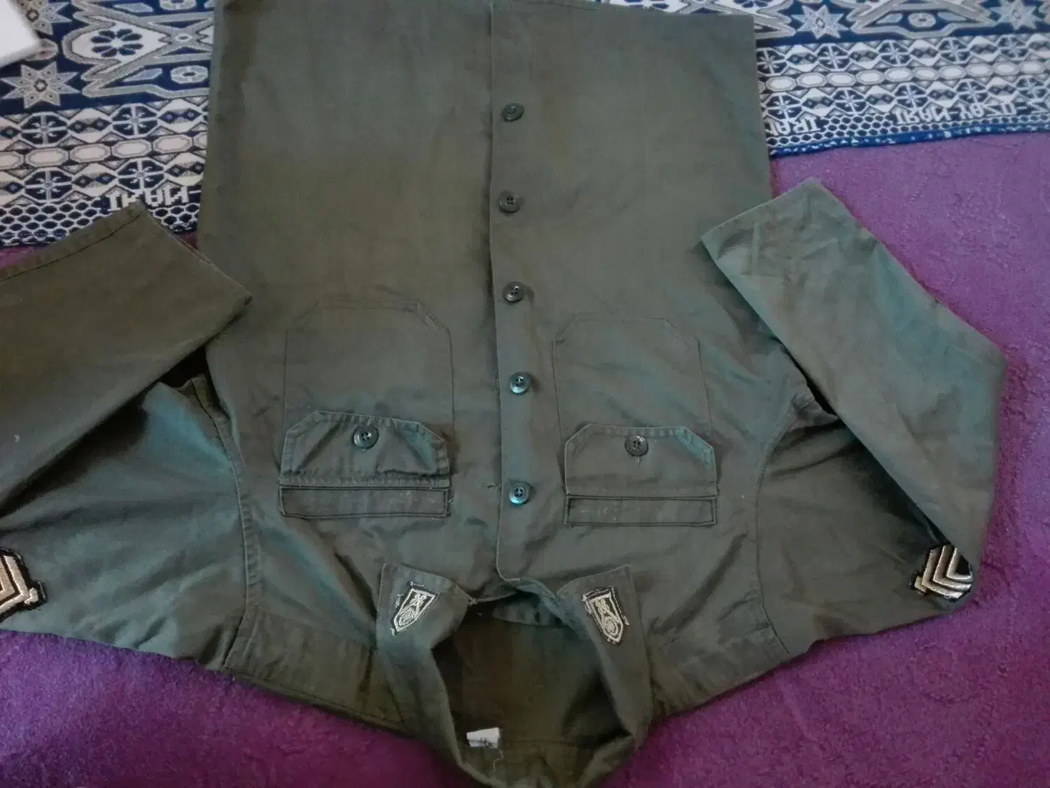 لباس کار|لباس|کلاله, |دیوار