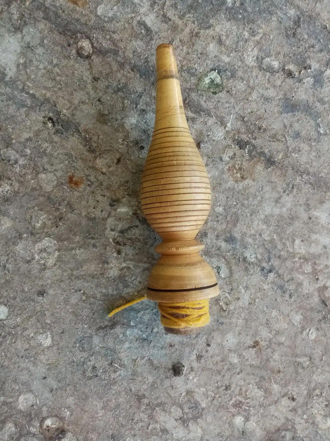 تنه قلیان|کلکسیون اشیاء عتیقه|مهریز, |دیوار