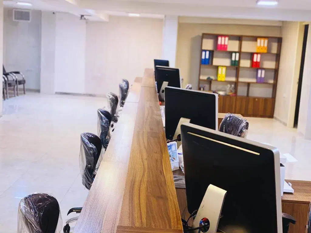 استخدام خانم های دهه 70 و 80|استخدام اداری و مدیریت|تهران, منیریه|دیوار