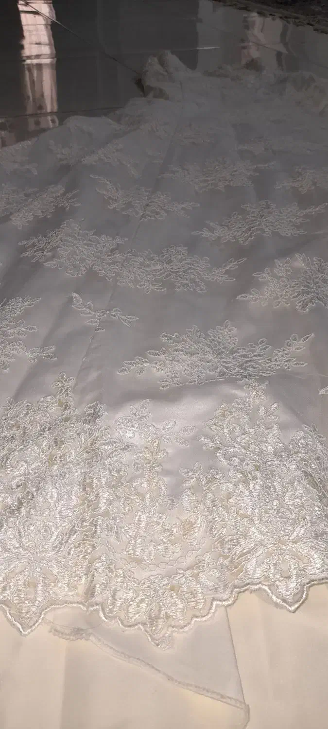 لباس عروس|لباس|مشکیندشت, |دیوار