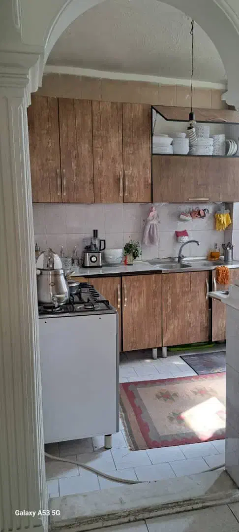 ۱۰۲متر  استادمعین خیابان مازیار  فول امکانات