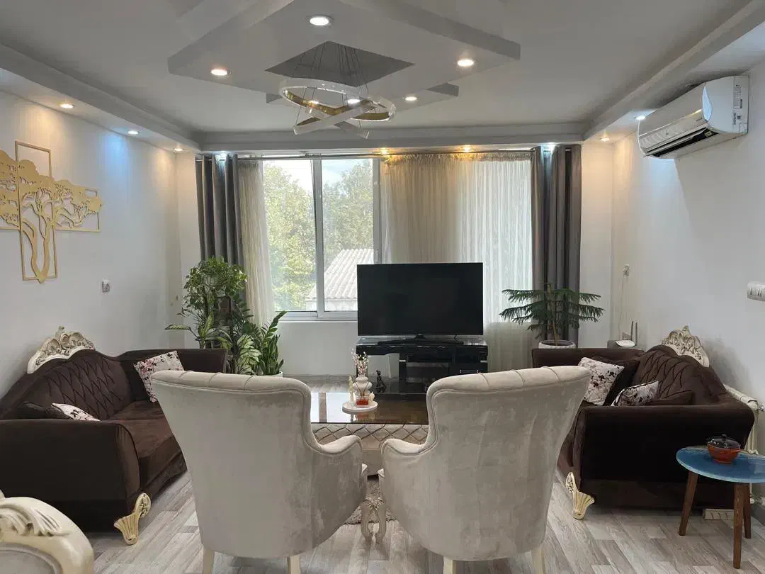 مبلمان|مبلمان خانگی و میز عسلی|لاهیجان, کوی خزر|دیوار