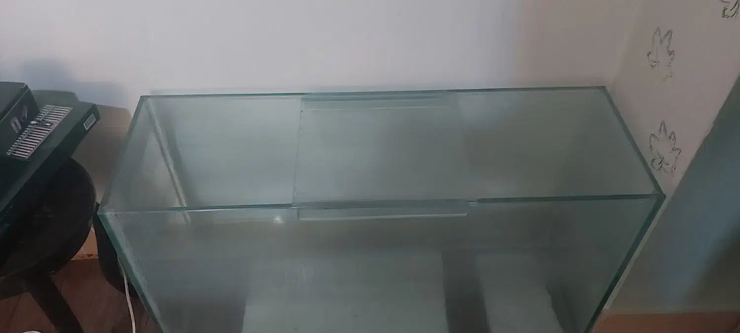 اکواریوم بزرگ۱۰میل پمپ هوا شلنگ و...|لوازم جانبی حیوانات|شاهینشهر, عطار|دیوار