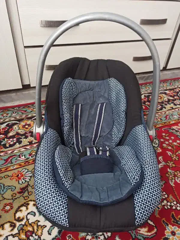 کریر و کیف|کالسکه و لوازم جانبی|شاهرود, |دیوار