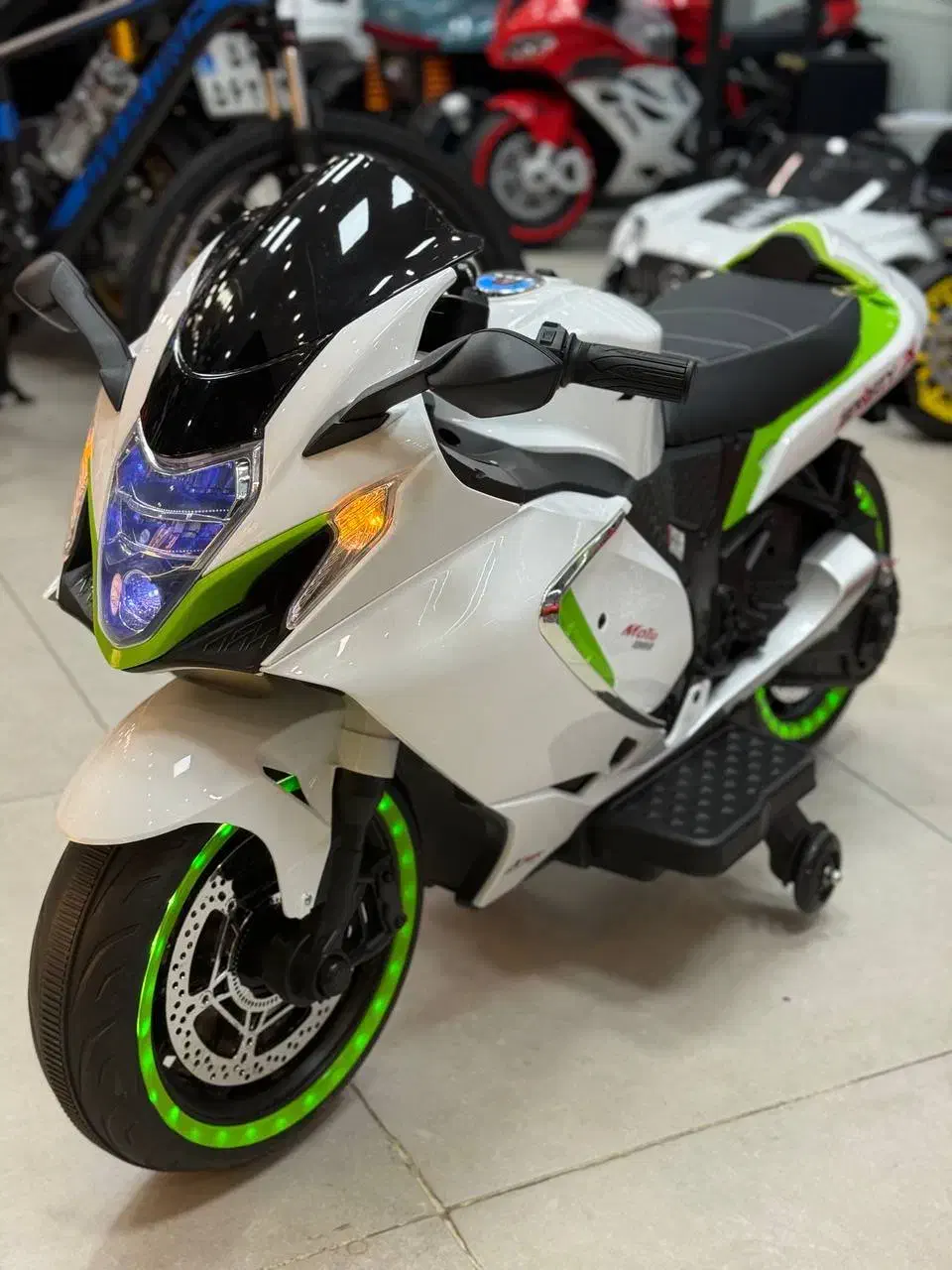 موتور‌شارژی کدZR 5666 ا‌قسا‌ط بد‌ون‌ سود|اسباب‌بازی بچه|رشت, گلسار|دیوار