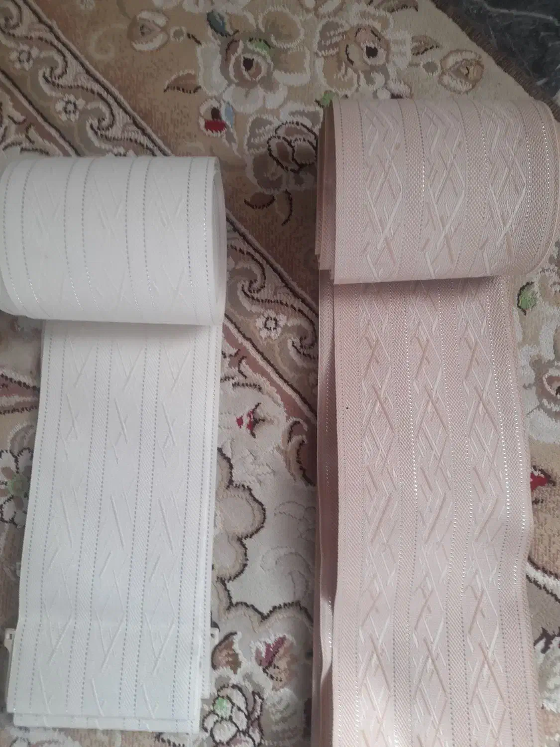 ۴ عدد پرده عمودی|پرده، رانر، رومیزی|آباده, |دیوار