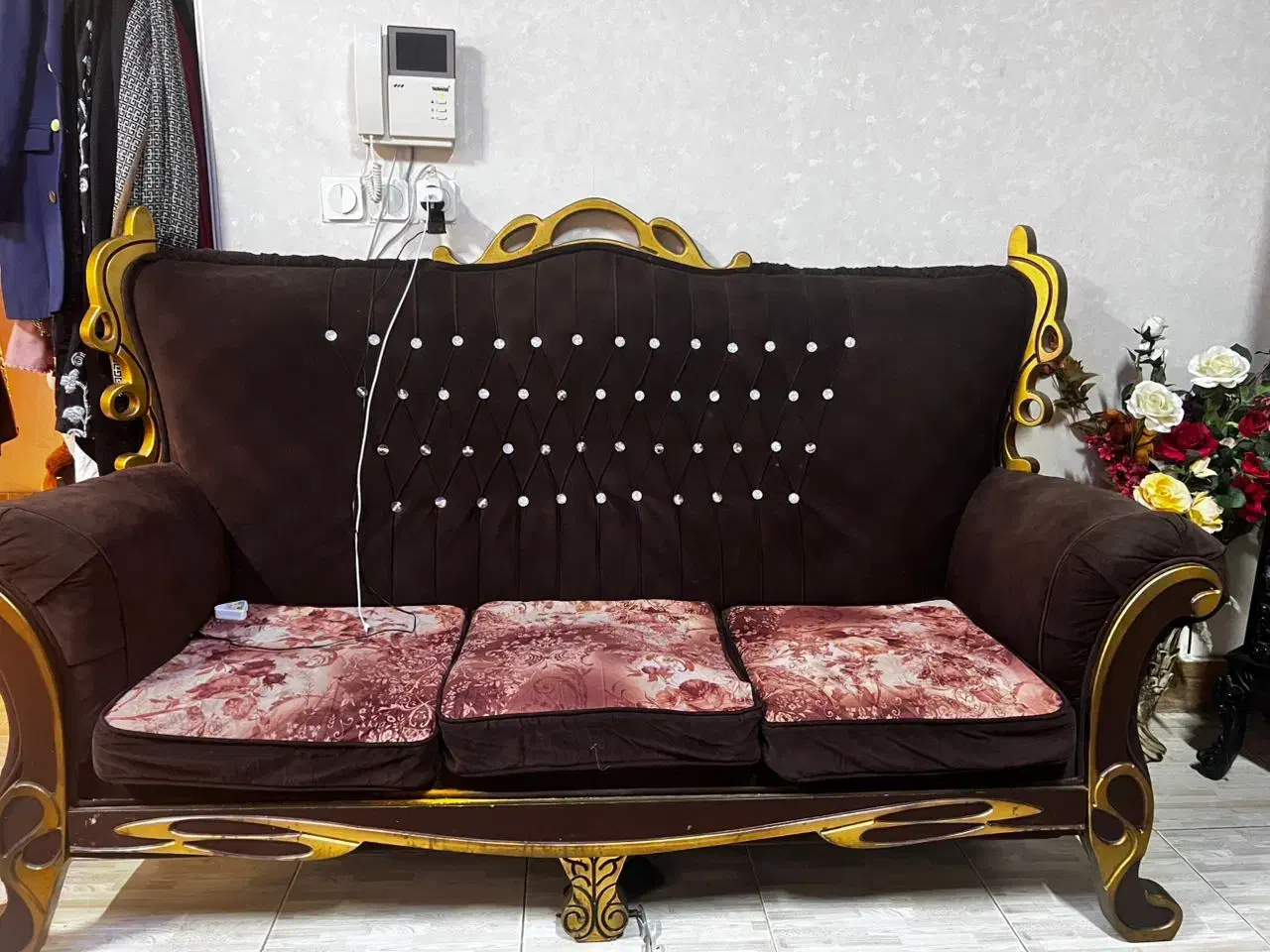 مبل ۹نفره|مبلمان خانگی و میز عسلی|آستانه اشرفیه, |دیوار