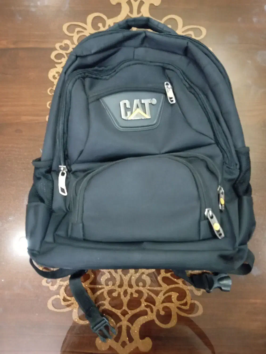 کیف پسرانه|کیف، کفش، کمربند|اصفهان, کوی ولی عصر|دیوار