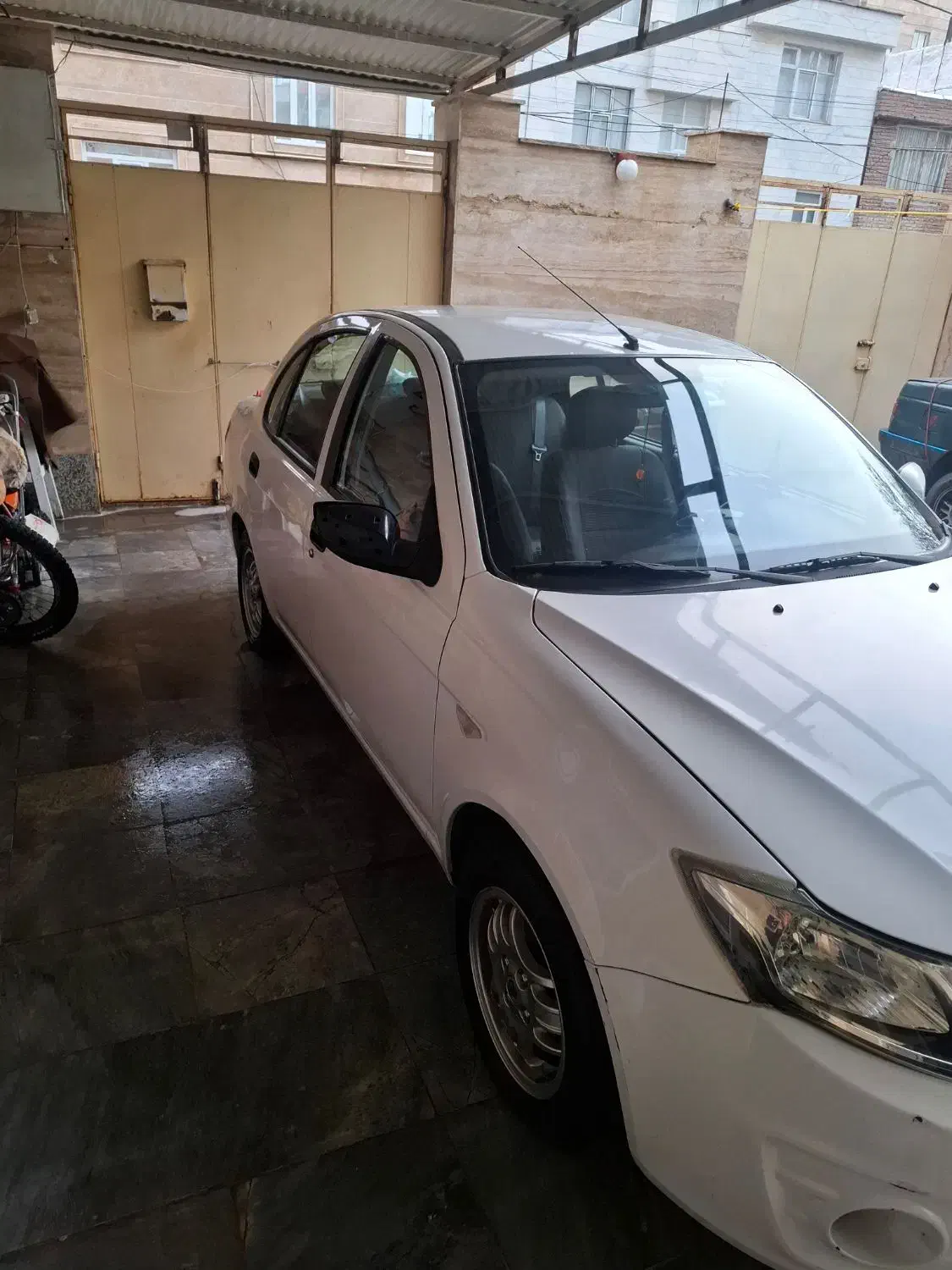 ساینا مدل۹۶|خودرو سواری و وانت|اردبیل, |دیوار