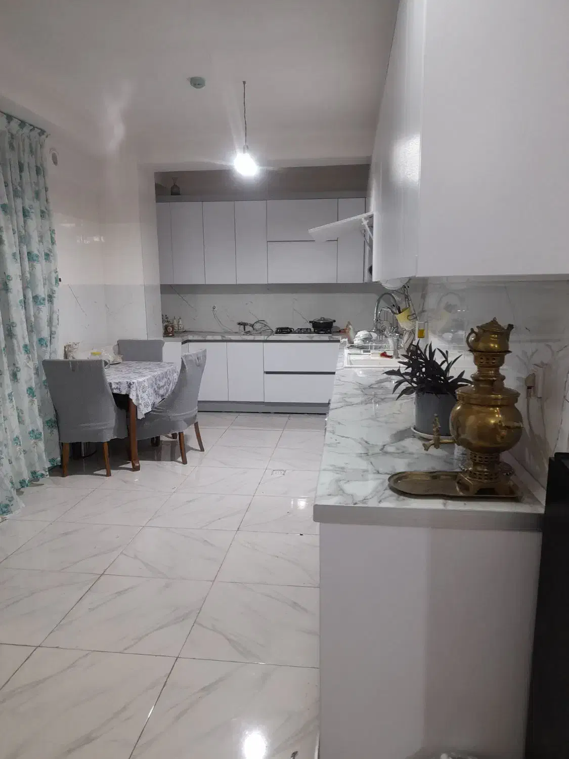 اپارتمان تازه ساز تهاتر با ویلای یا ماشین بقیشم پو|فروش آپارتمان|اسلامشهر, شهرک واوان|دیوار