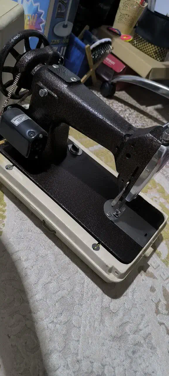 چرخ خیاطی نو|چرخ خیاطی و ریسندگی|قم, شهرک امام حسین|دیوار