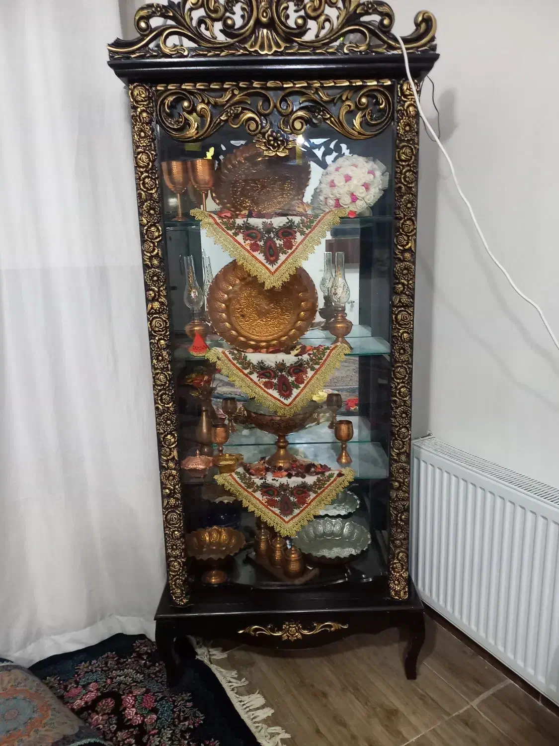 بوفه درحد نو|بوفه، ویترین، کنسول|زرند, |دیوار