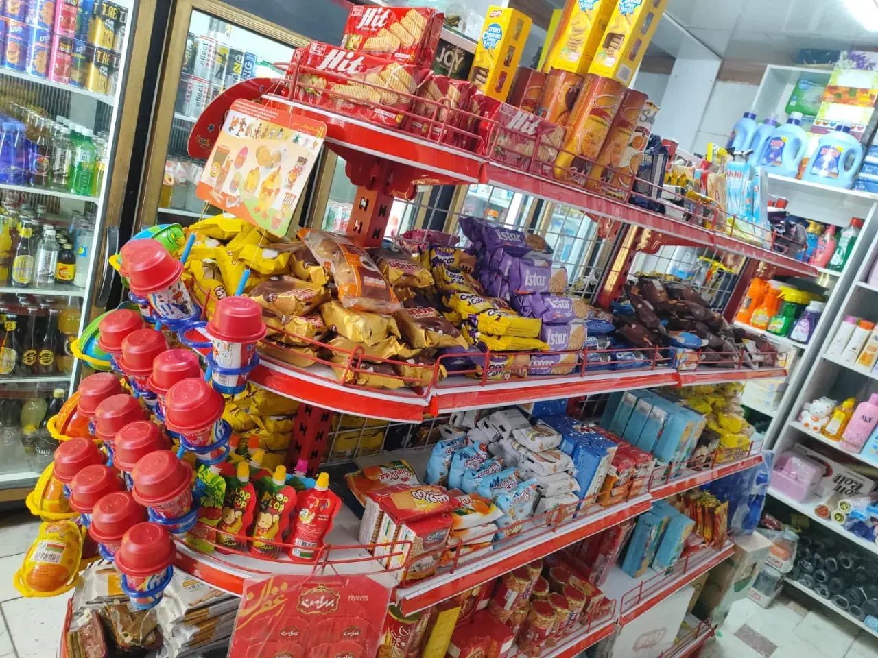 فروش استند کیک و استند چیپس و پفک|فروشگاه و مغازه|اصفهان, خواجو|دیوار