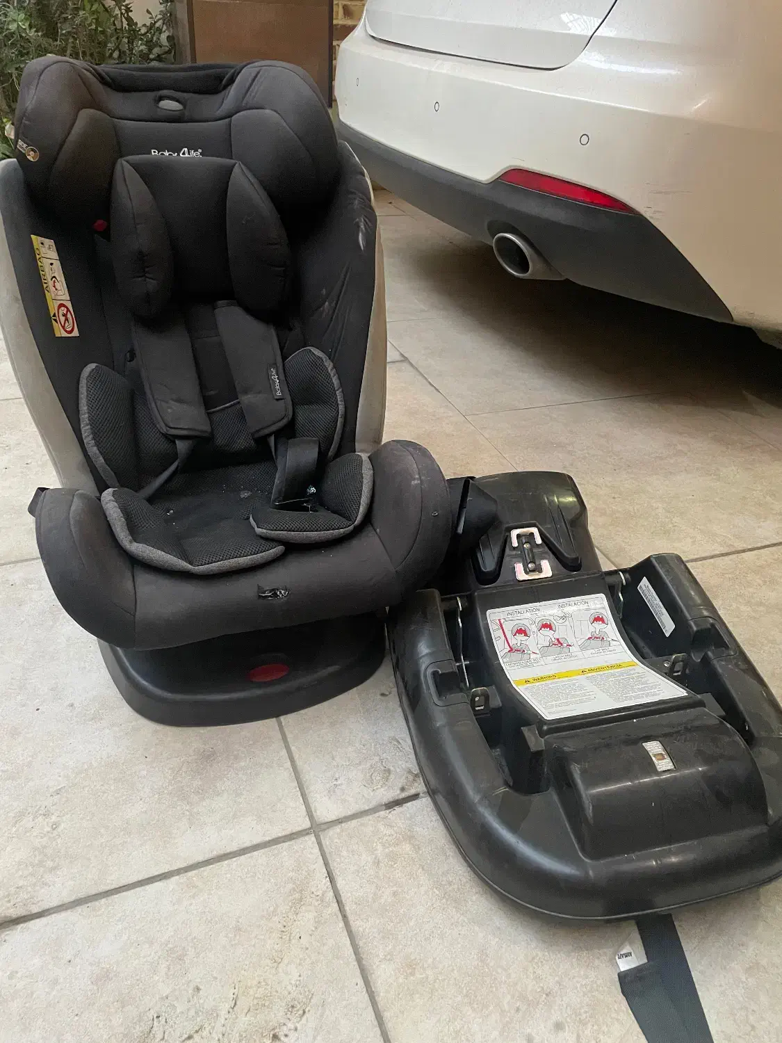 صندلی ماشین|تخت و صندلی بچه|ساری, |دیوار