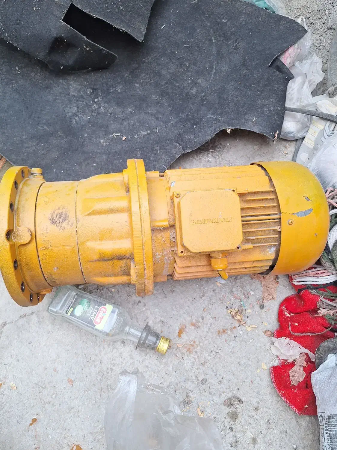 الکتروموتور دینام مارک بونفیلولی ایتالیایی|ماشین‌آلات صنعتی|چناران, |دیوار