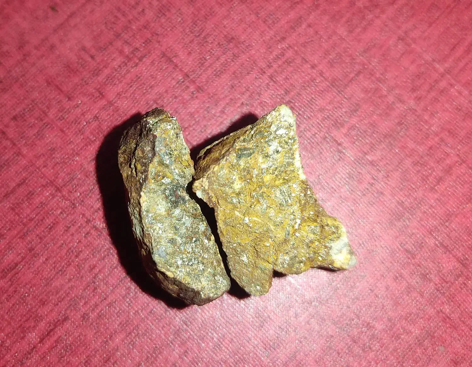 سنگ محک وتیزاب|جواهرات|مشهد, طبرسی شمالی|دیوار