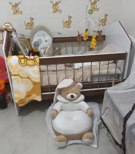 تخت کودک|تخت و صندلی بچه|شاهینشهر, فردوسی|دیوار