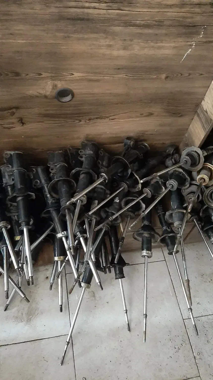 کمک فنر|قطعات یدکی و لوازم جانبی|محمدشهر, محمدشهر|دیوار