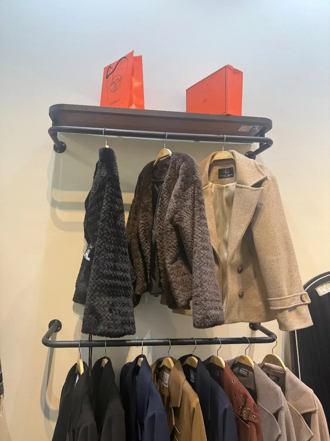 بوتیک تجاری|فروشگاه و مغازه|تهران, صادقیه|دیوار