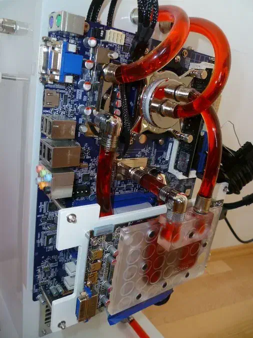 تعمیرات،کامپیوتر و ادیت وگار|خدمات رایانه‌ای و موبایل|یزد, |دیوار